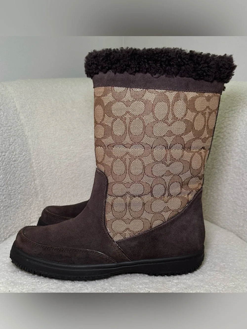 Coach Sherman Signature Logo Shearling Trim‎ Winter Snow Boots Brown Suede 8.5